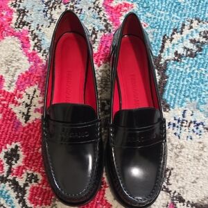 Salvatore Ferragamo Black Leather Flats Timeless Design